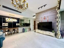 SilverSea (D15), Condominium #473315251